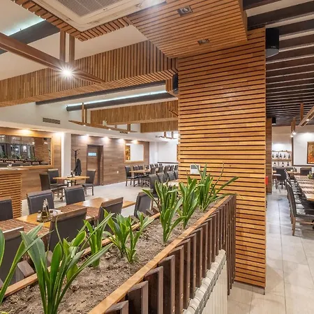 Szálloda Park Asenevtsi