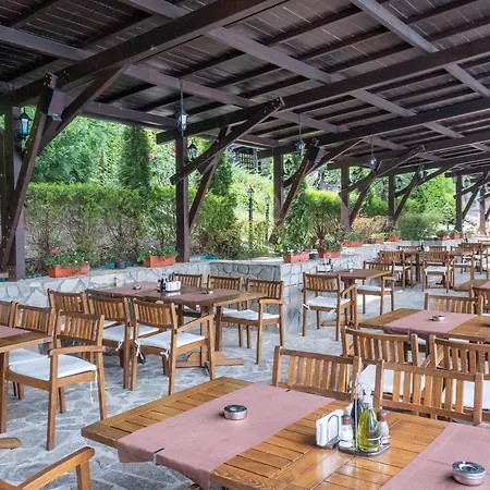 Szálloda Park Asenevtsi