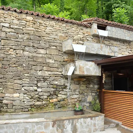 Szálloda Park Asenevtsi